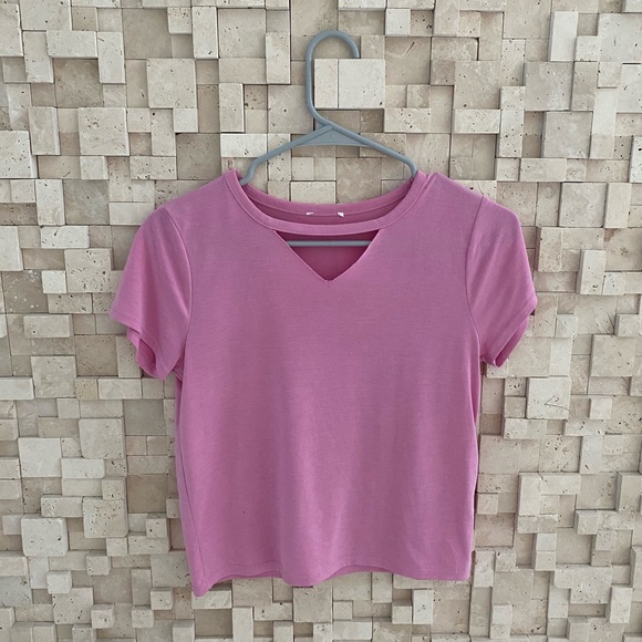 Pink shirt - Picture 1 of 1